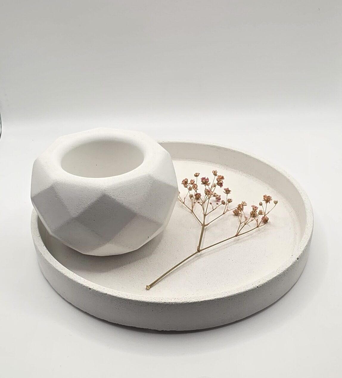 Plateau rond + petit pot géométrique