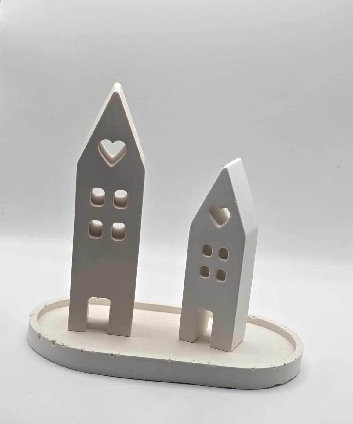 Duo maisons ajourées sur plateau